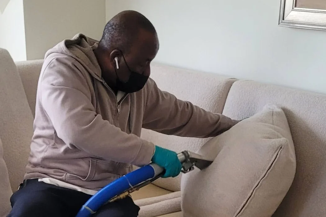 Upholstery-Cleaning